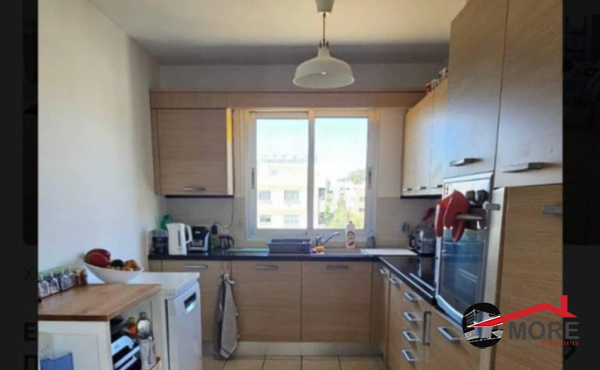 e81db080-c139-47cb-b110-8829bee088bb